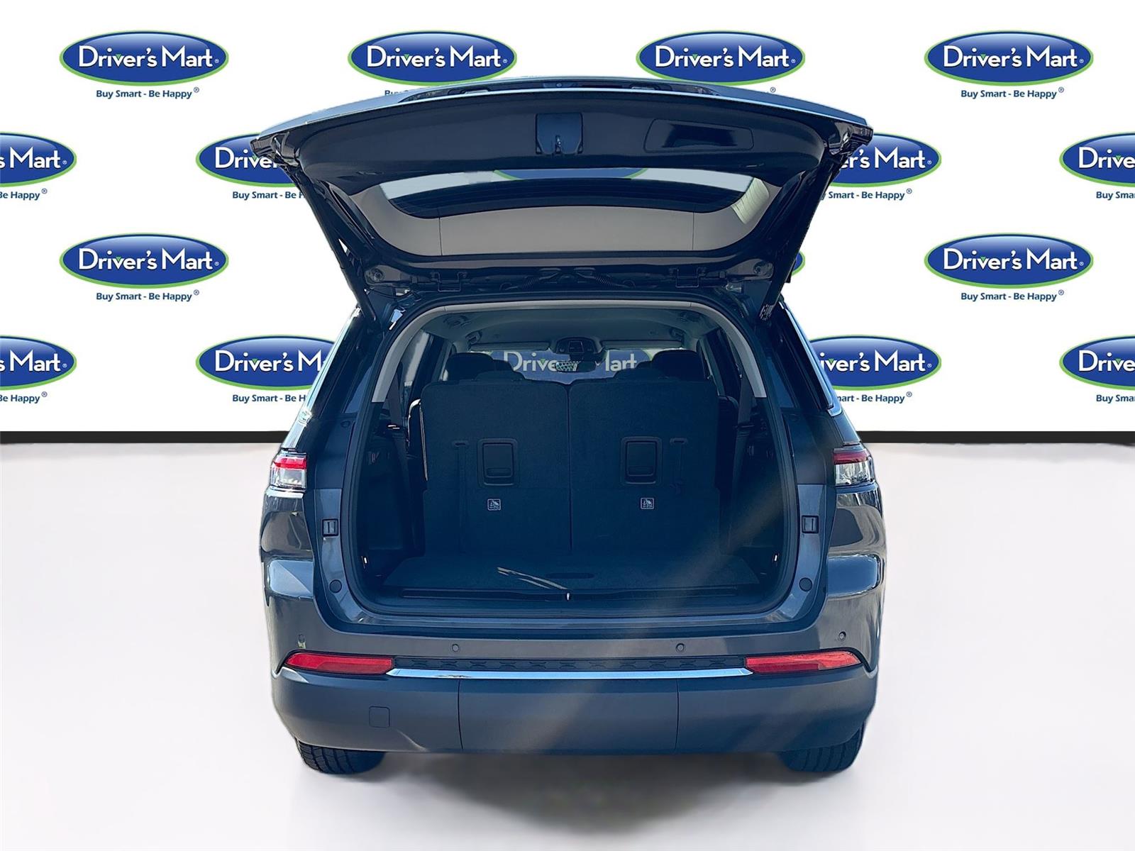 2021 Jeep Grand Cherokee L Laredo