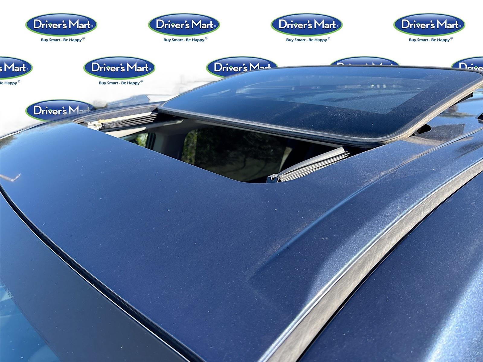 2020 Toyota Sienna XLE 7-Passenger Auto Access Seat