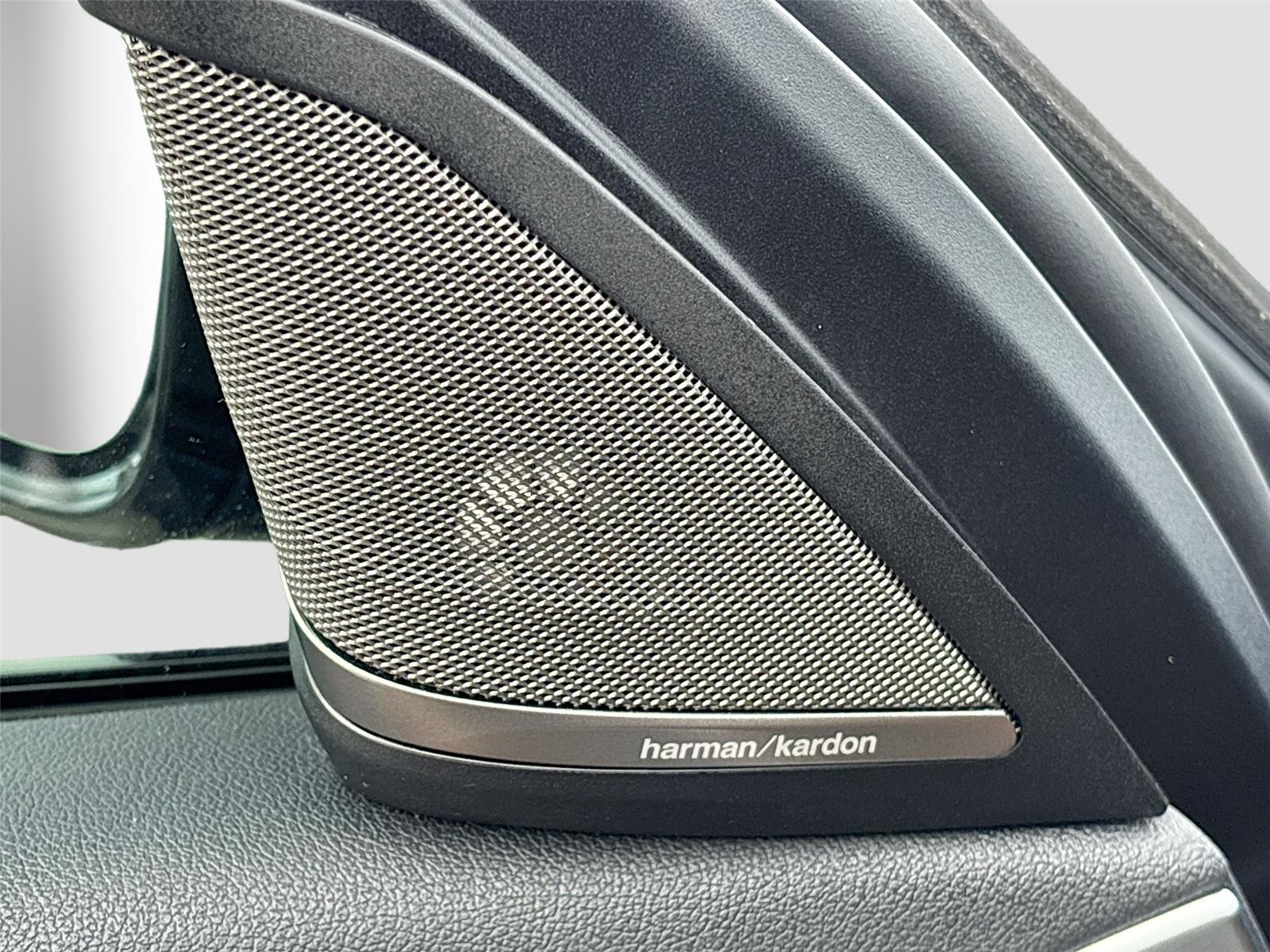 2021 BMW 5 Series 530i