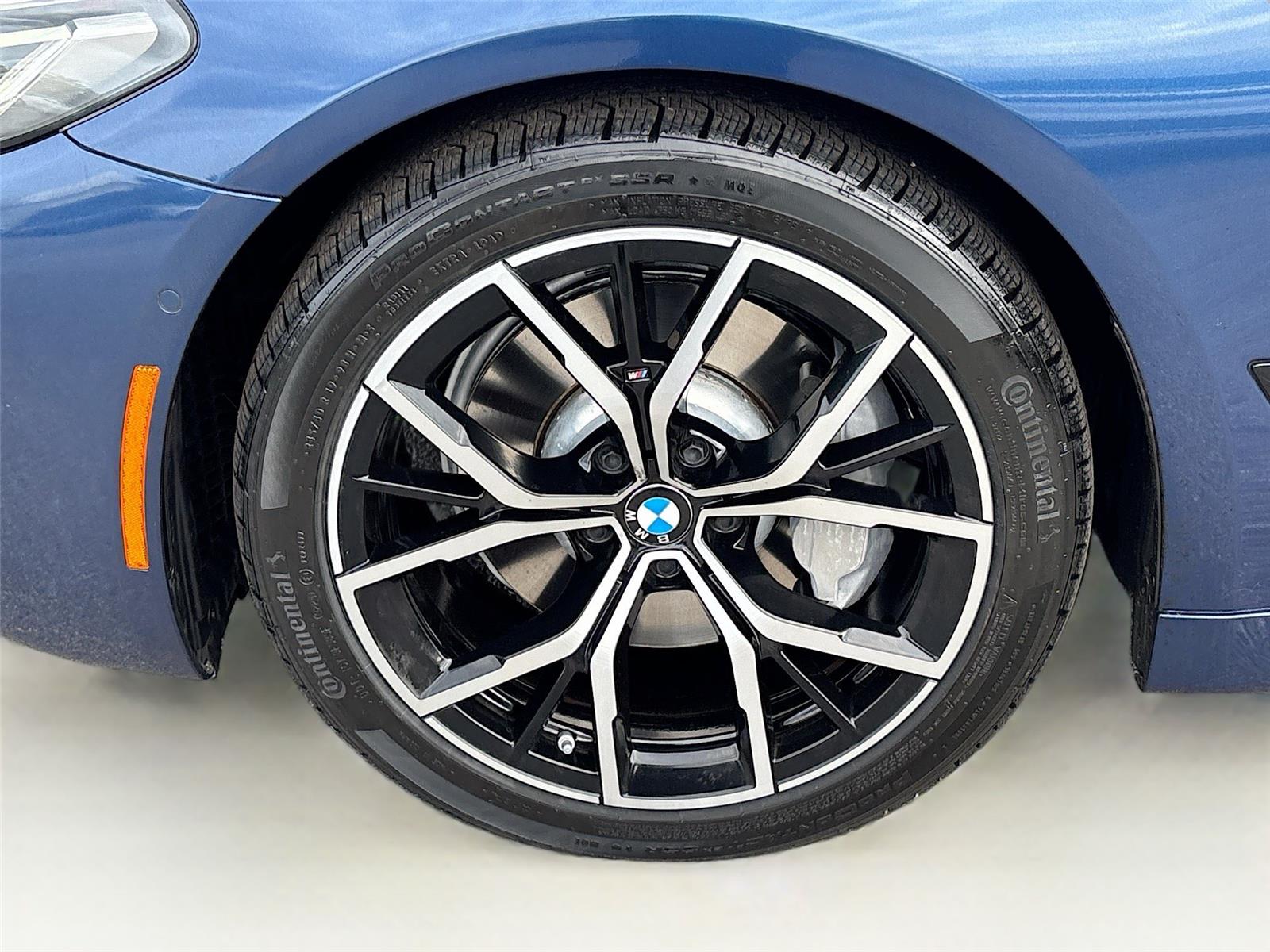 2021 BMW 5 Series 530i