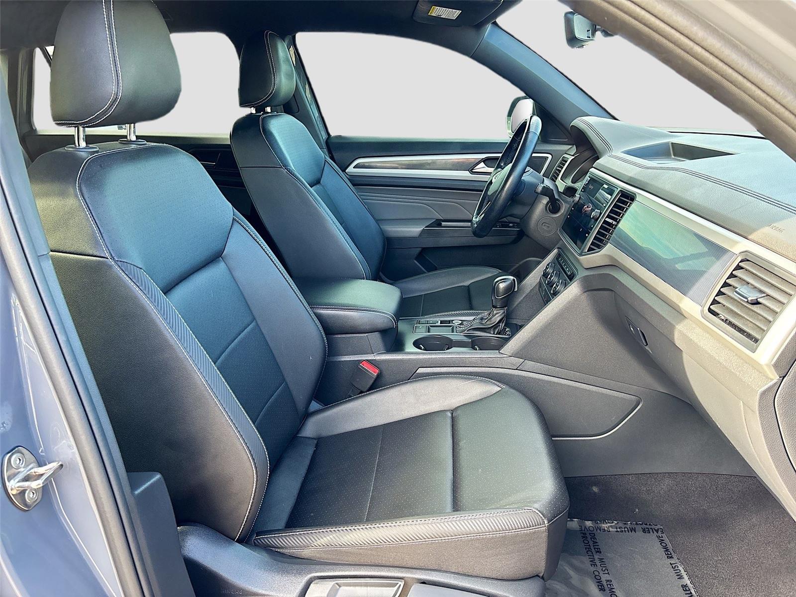 2021 Volkswagen Atlas Cross Sport 3.6L V6 SE w/Technology R-Line