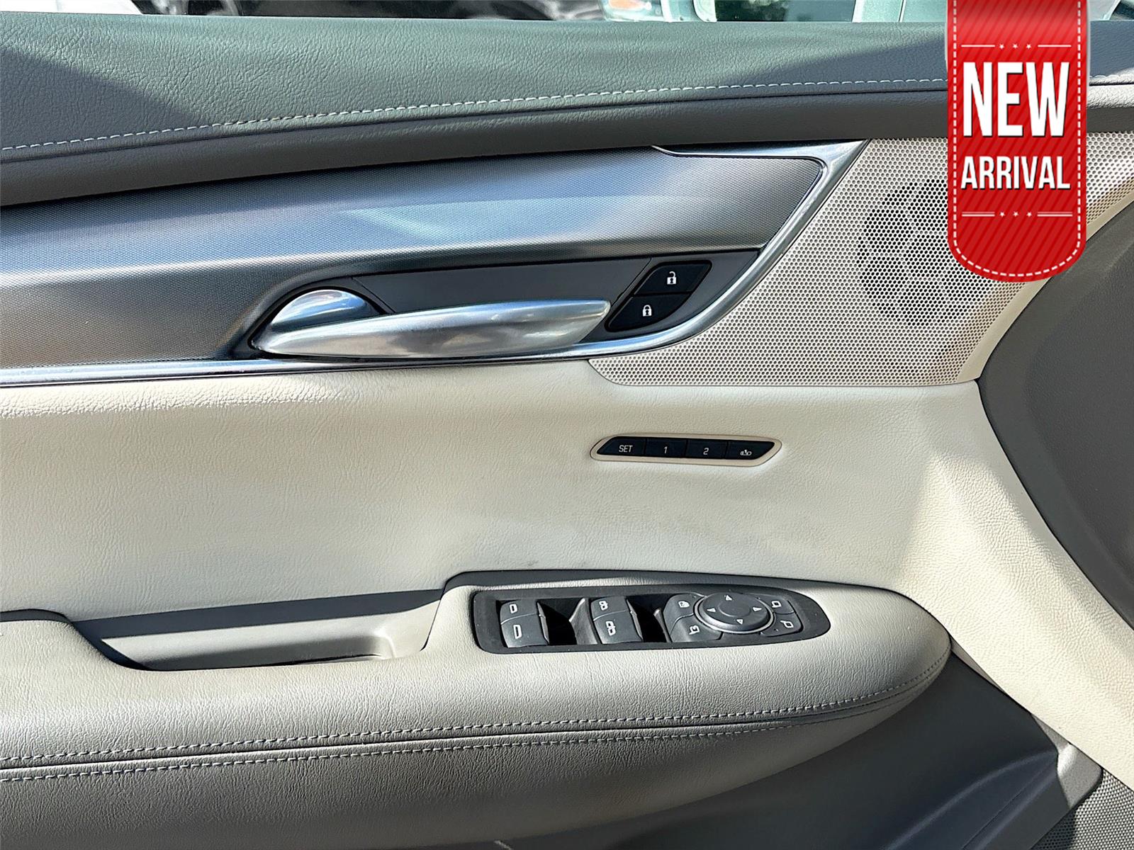 2017 Cadillac XT5 Luxury FWD