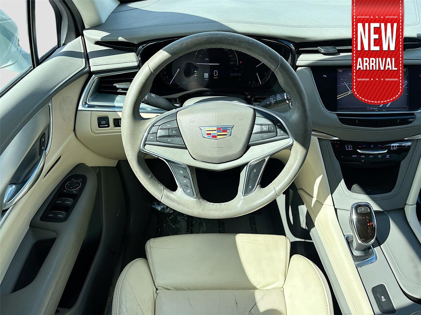 2017 Cadillac XT5 Luxury FWD