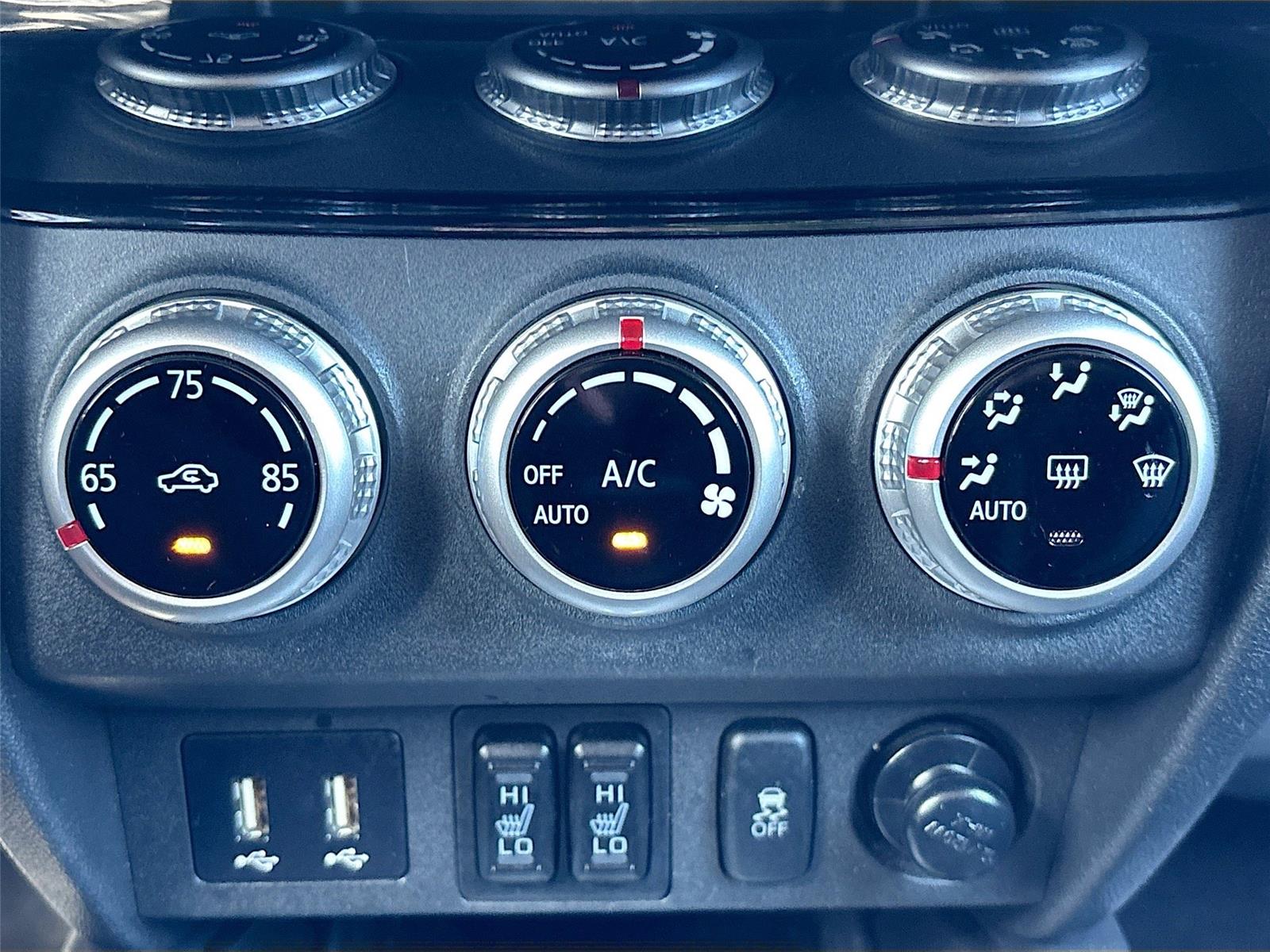 2024 Mitsubishi Outlander Sport ES