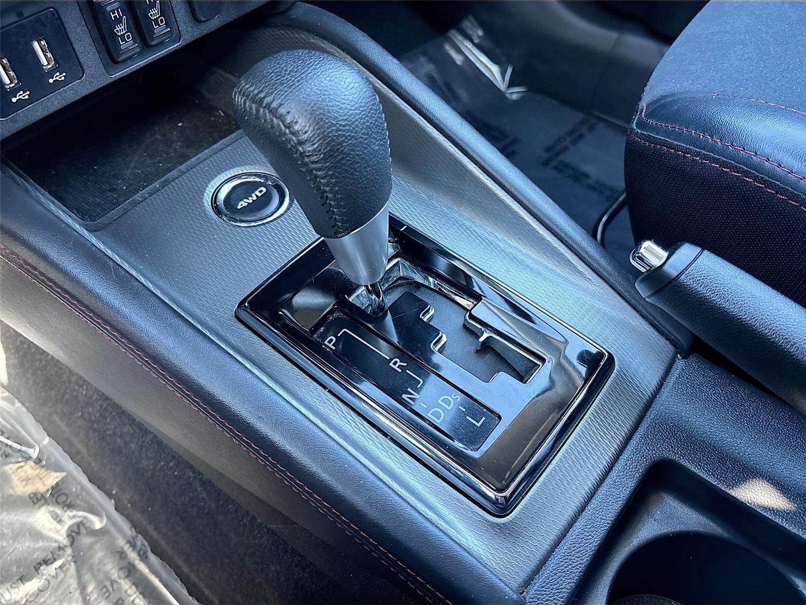 2024 Mitsubishi Outlander Sport ES