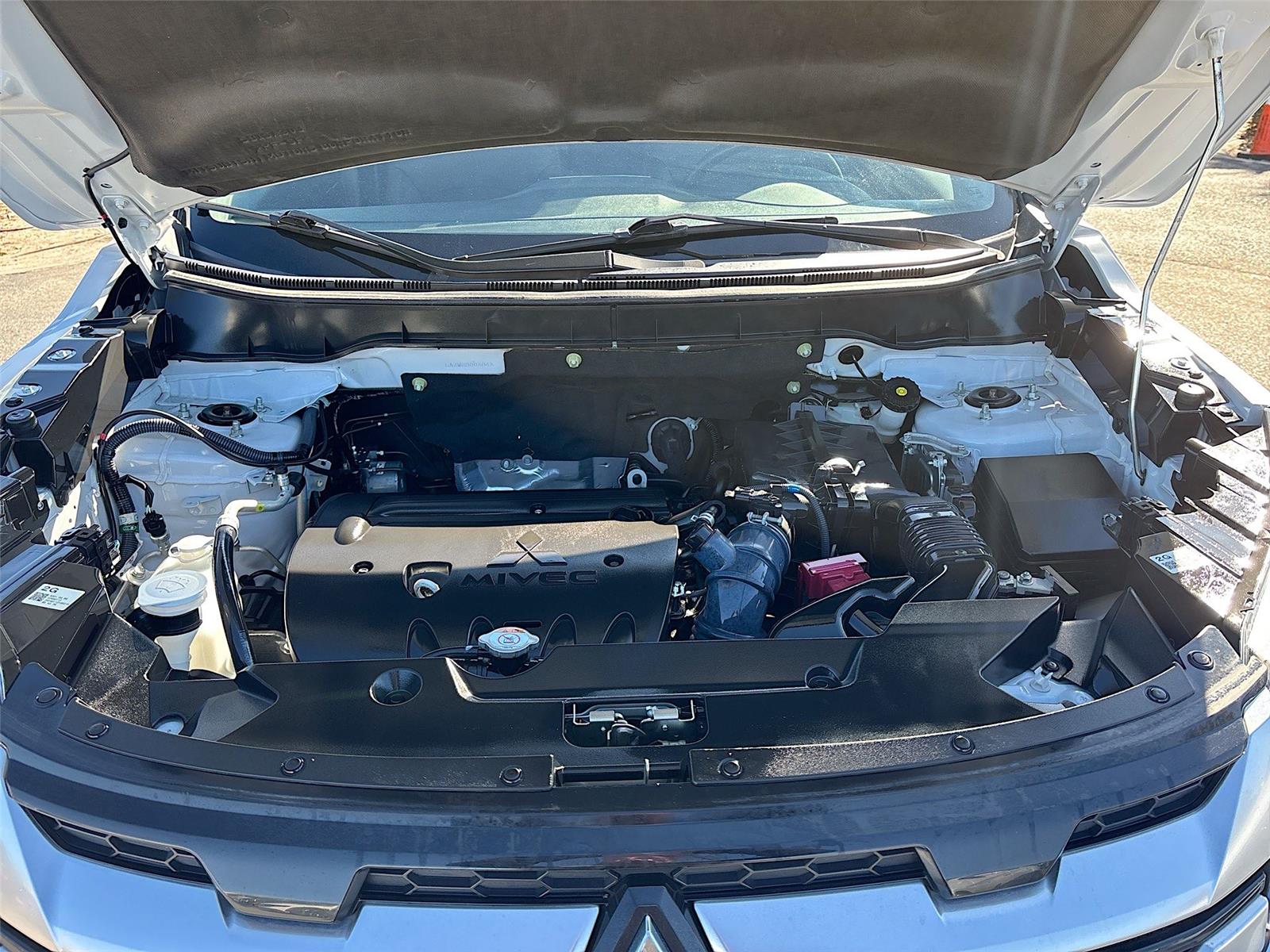 2024 Mitsubishi Outlander Sport ES