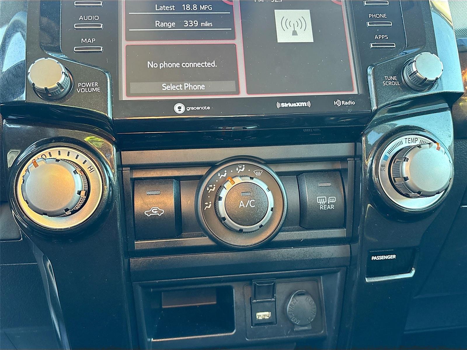 2024 Toyota 4Runner TRD Off-Road