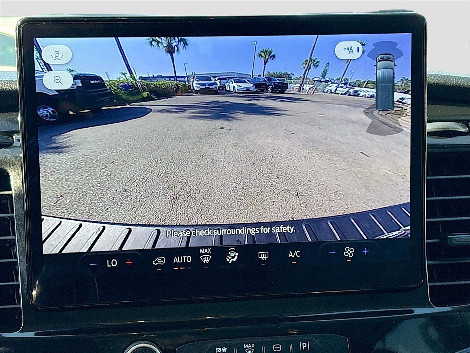 2023 Ford Transit 350 XLT