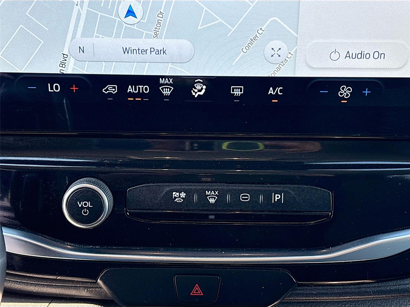 2023 Ford Transit 350 XLT