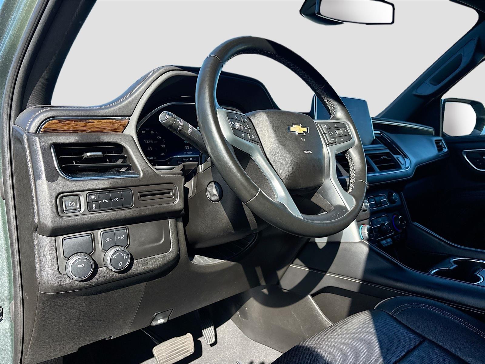 2023 Chevrolet Suburban Premier