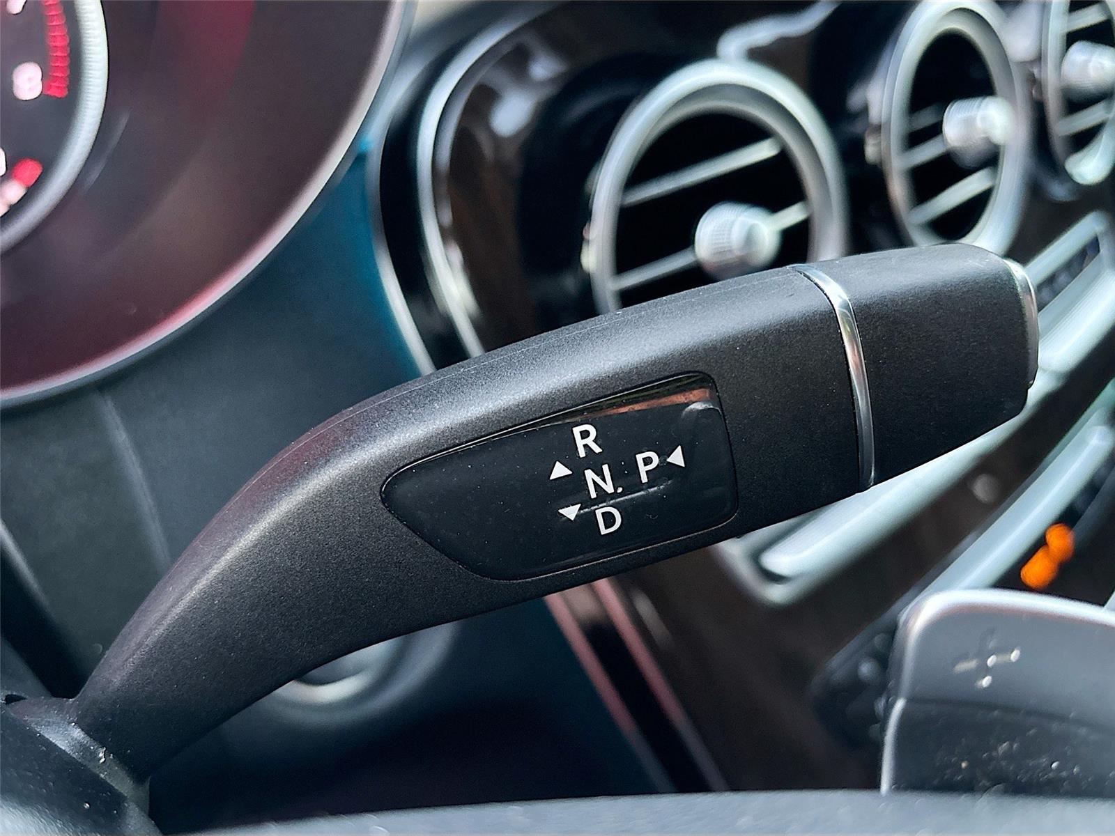 2019 MERCEDES-BEN GLC 300