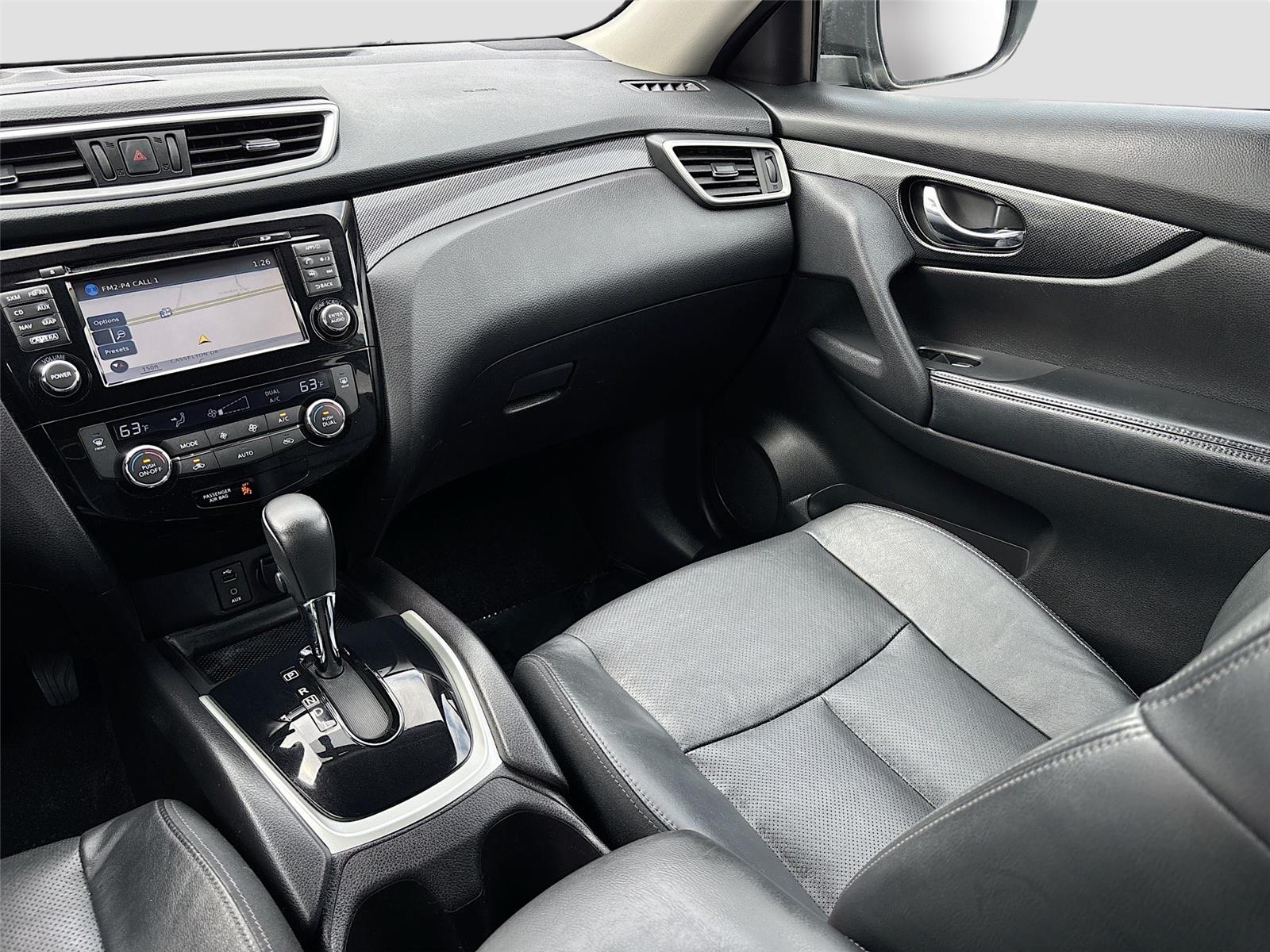 2015 NISSAN ROGUE S/SL/SV