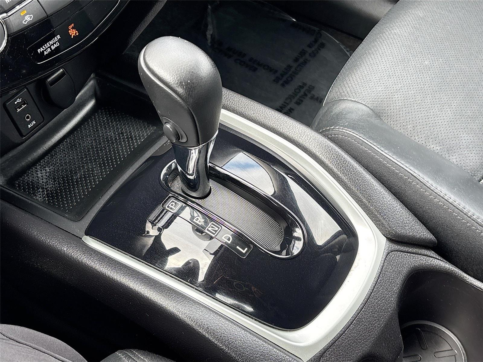 2015 NISSAN ROGUE S/SL/SV