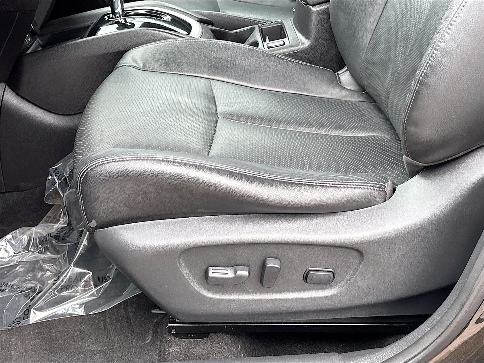 2015 NISSAN ROGUE S/SL/SV