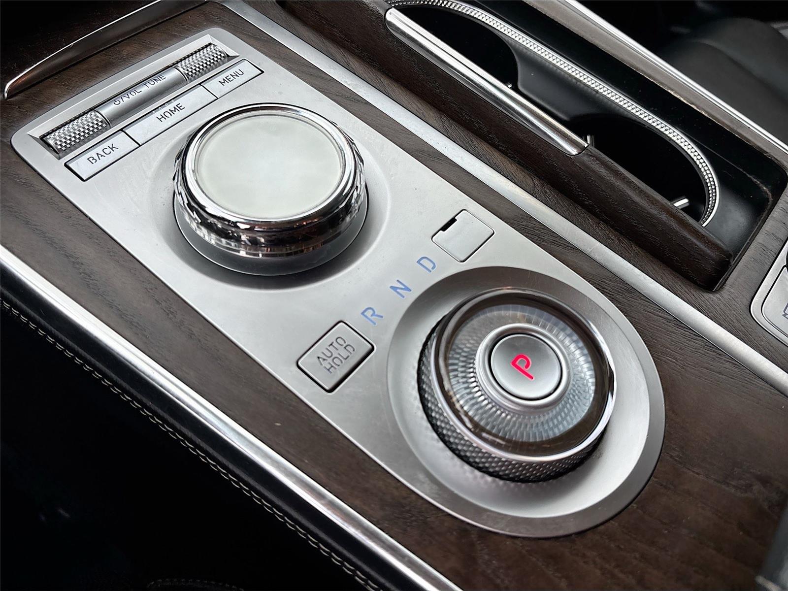 2024 GENESIS GV80 BASE/ADVAN