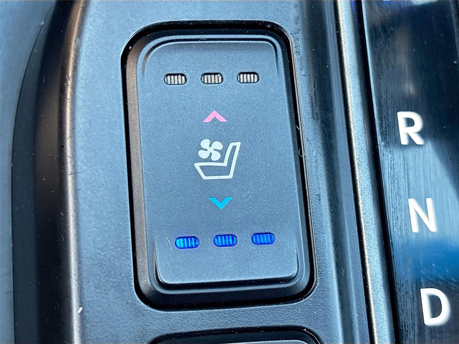 2017 Hyundai Santa Fe Sport 2.0T Ultimate