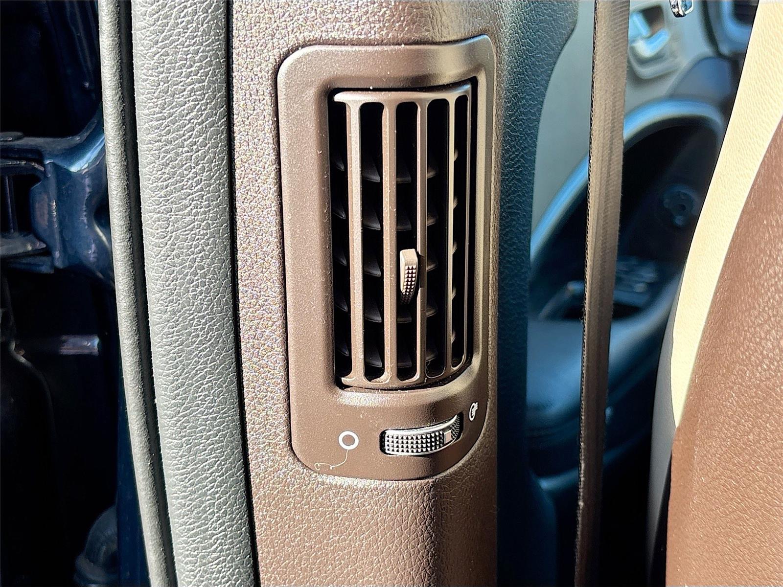 2017 Hyundai Santa Fe Sport 2.0T Ultimate