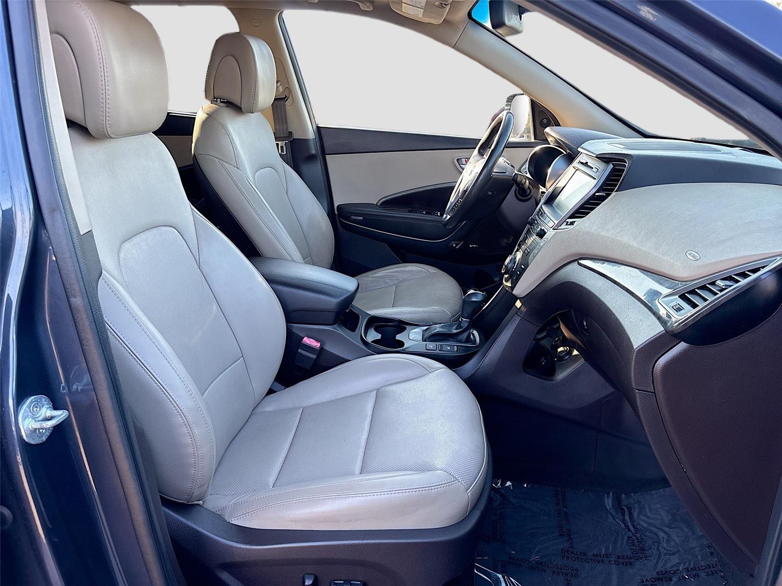 2017 Hyundai Santa Fe Sport 2.0T Ultimate