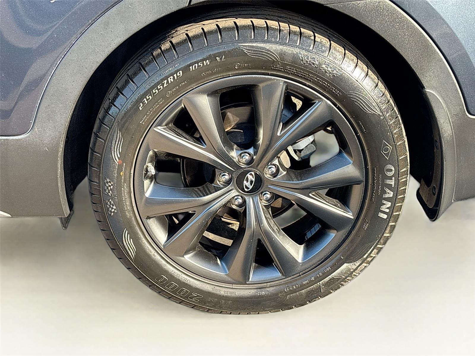 2017 Hyundai Santa Fe Sport 2.0T Ultimate