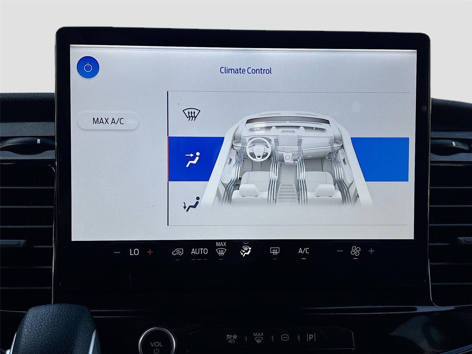 2023 Ford Transit 350 XLT