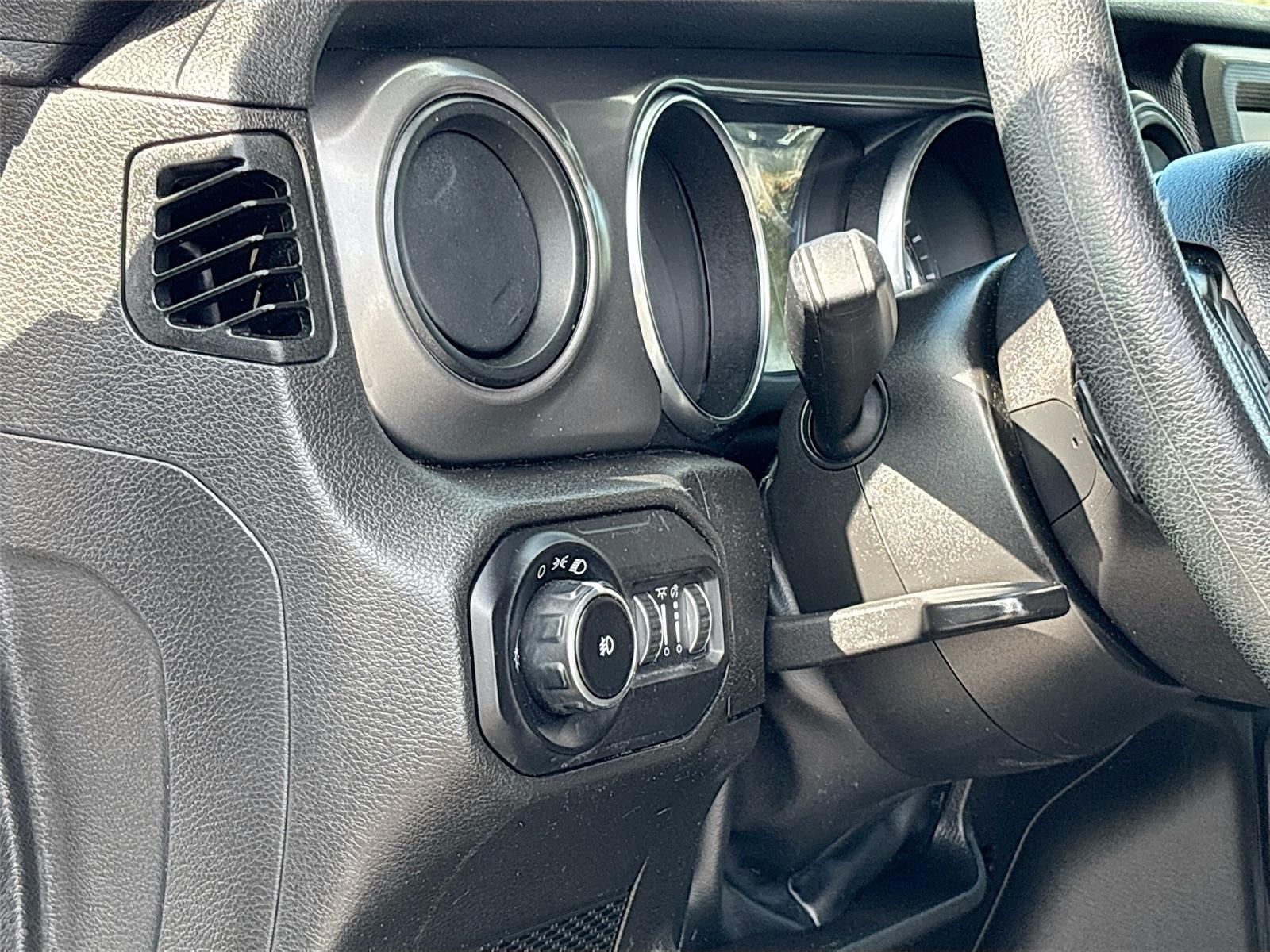 2022 Jeep Wrangler Sport