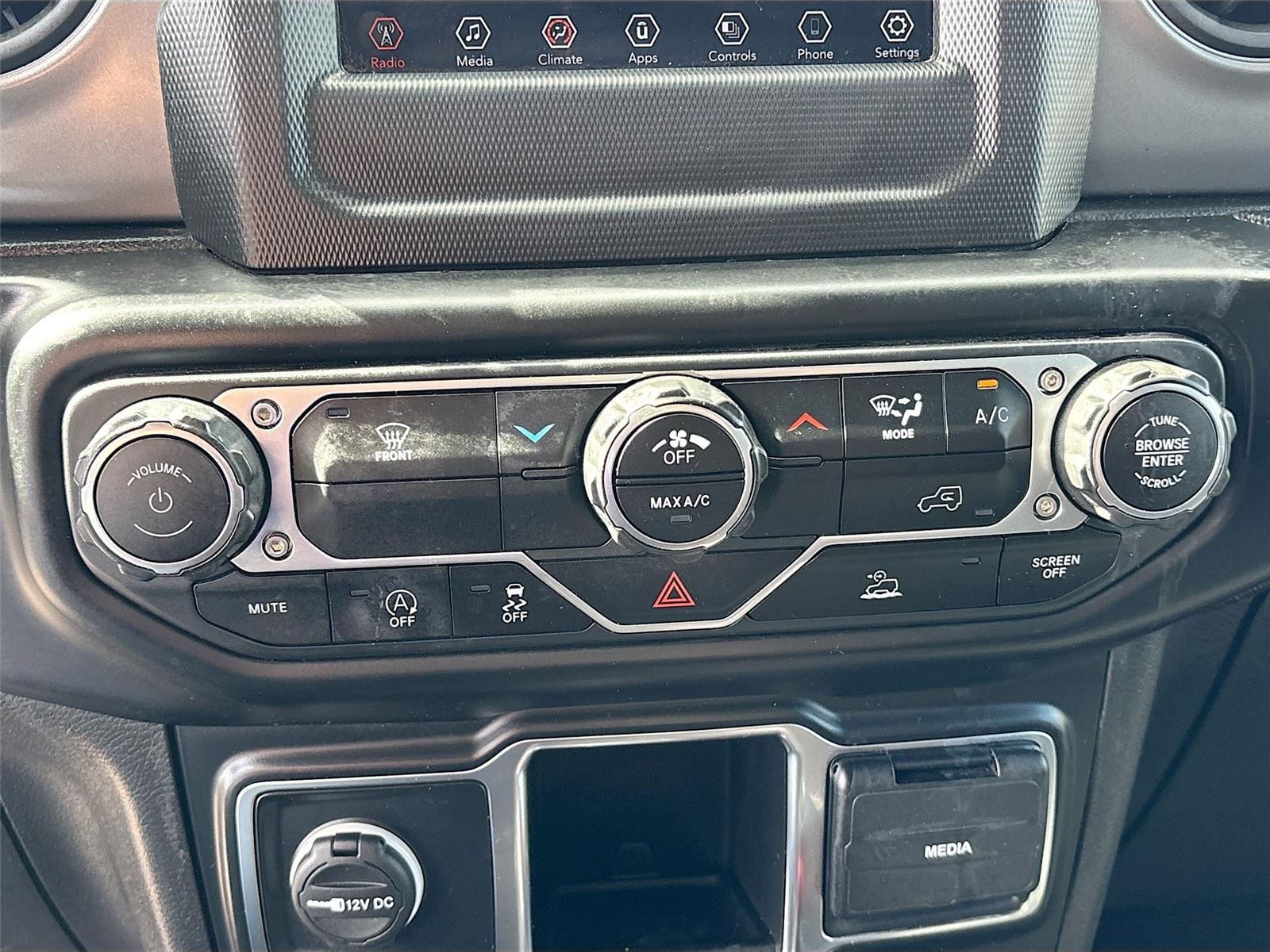 2022 Jeep Wrangler Sport