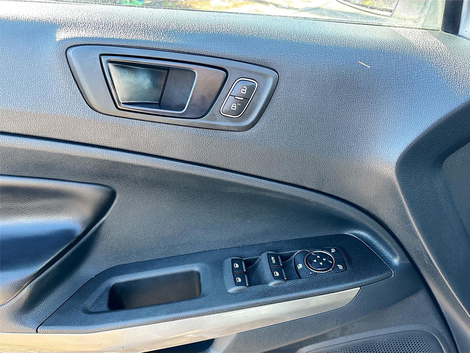 2020 Ford EcoSport SES