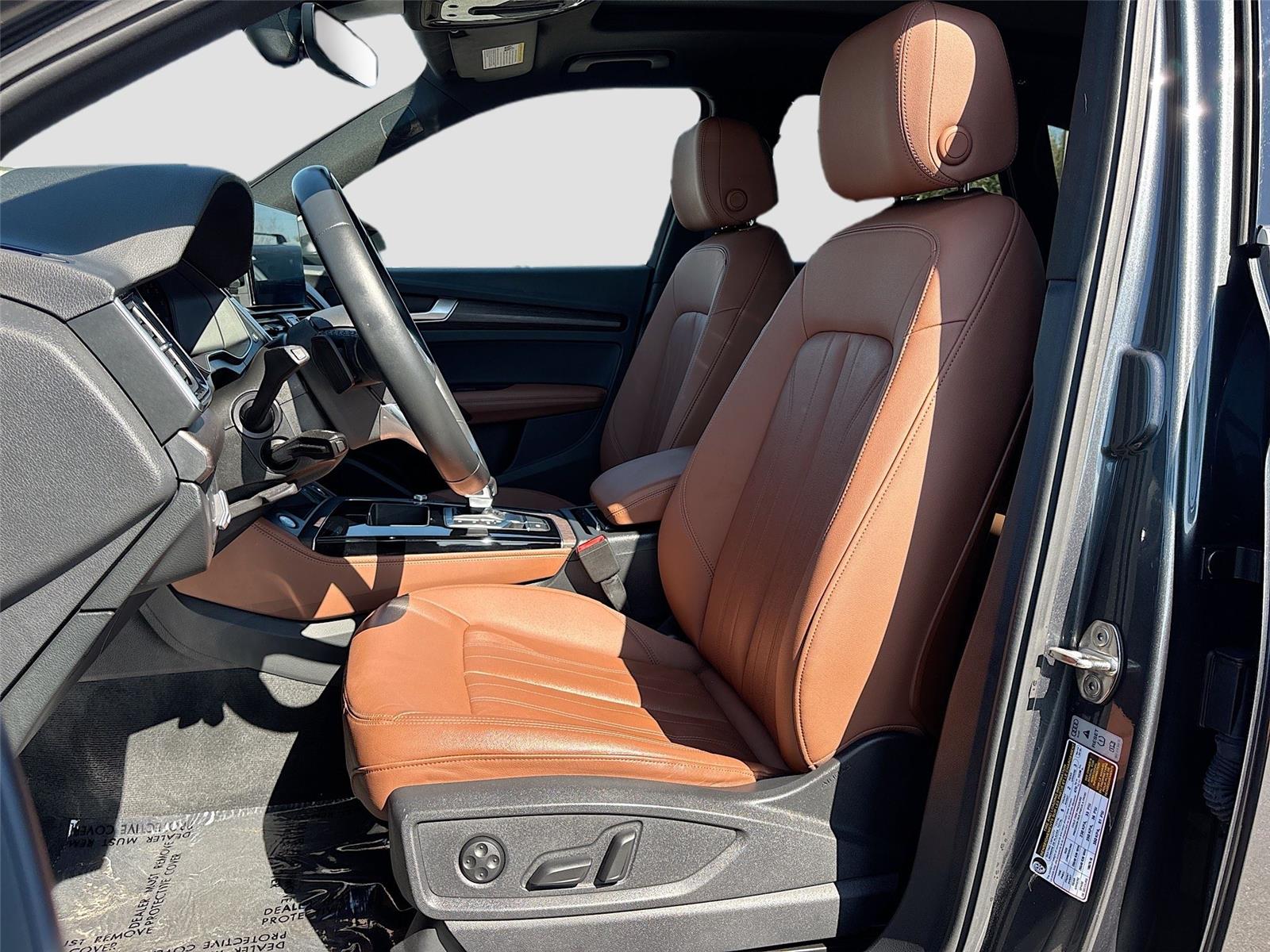 2022 Audi Q5 S line Premium Plus