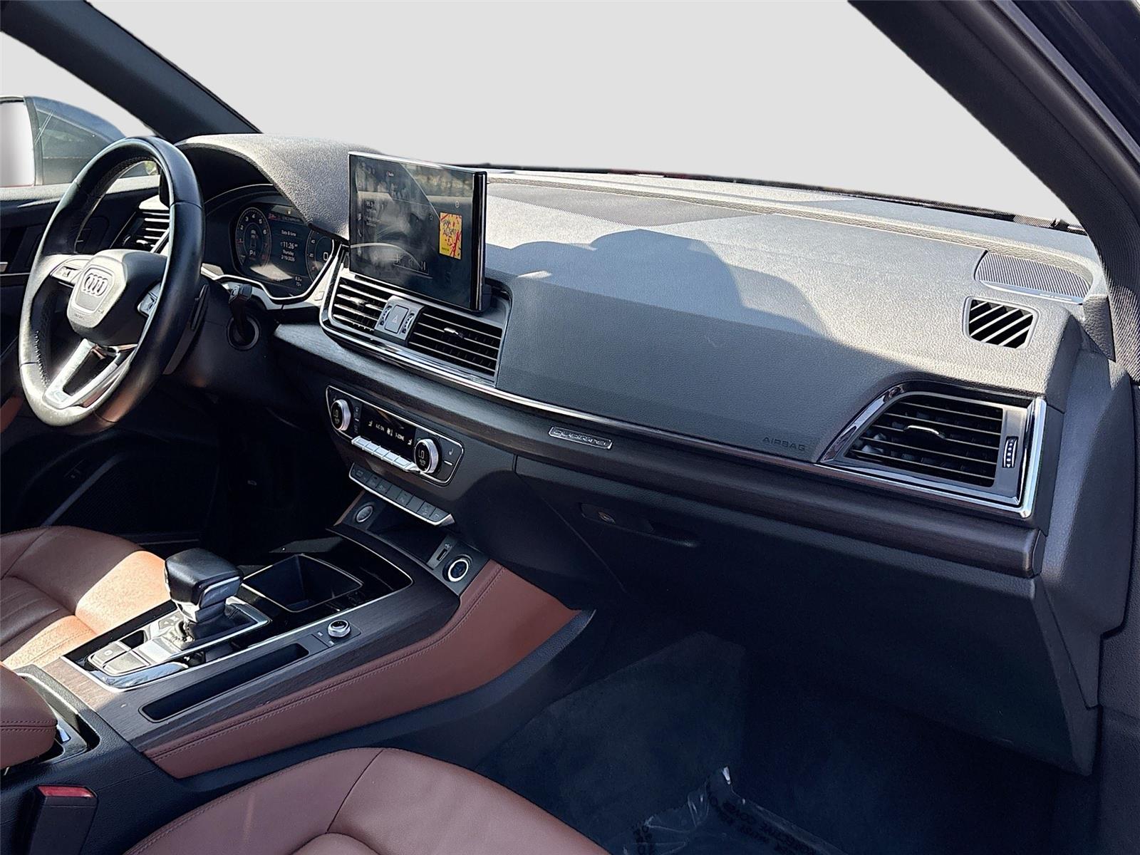 2022 Audi Q5 S line Premium Plus