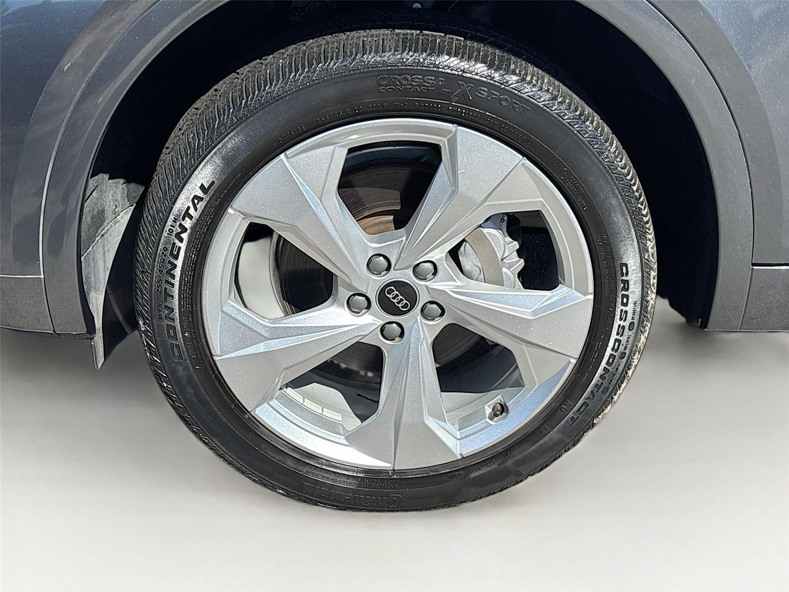 2022 Audi Q5 S line Premium Plus