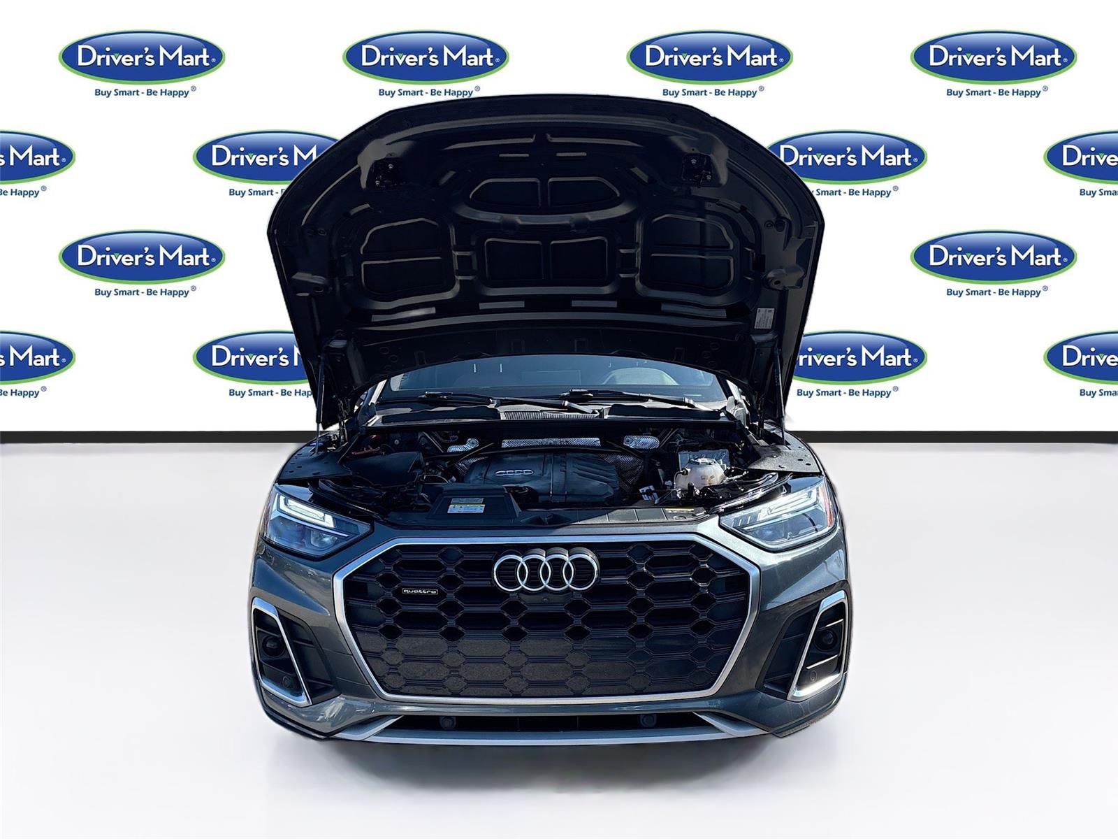 2022 Audi Q5 S line Premium Plus