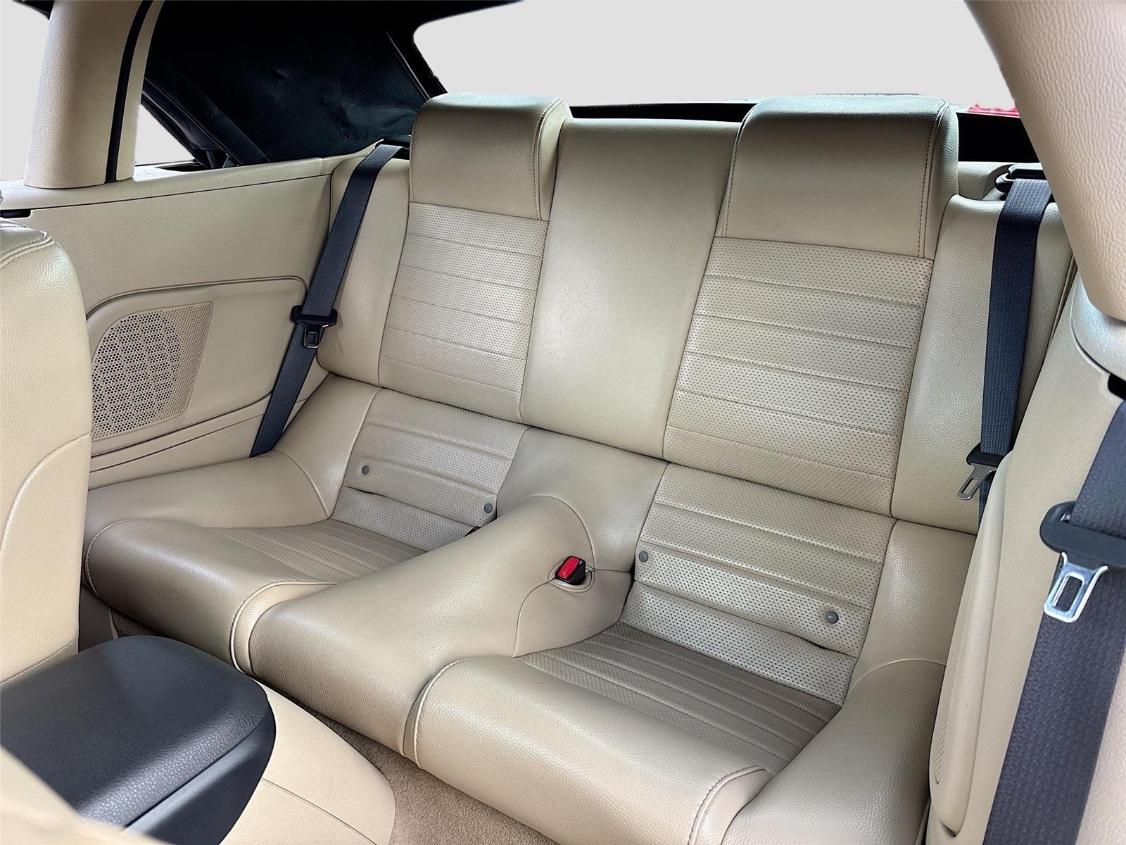 2005 FORD MUSTANG GT