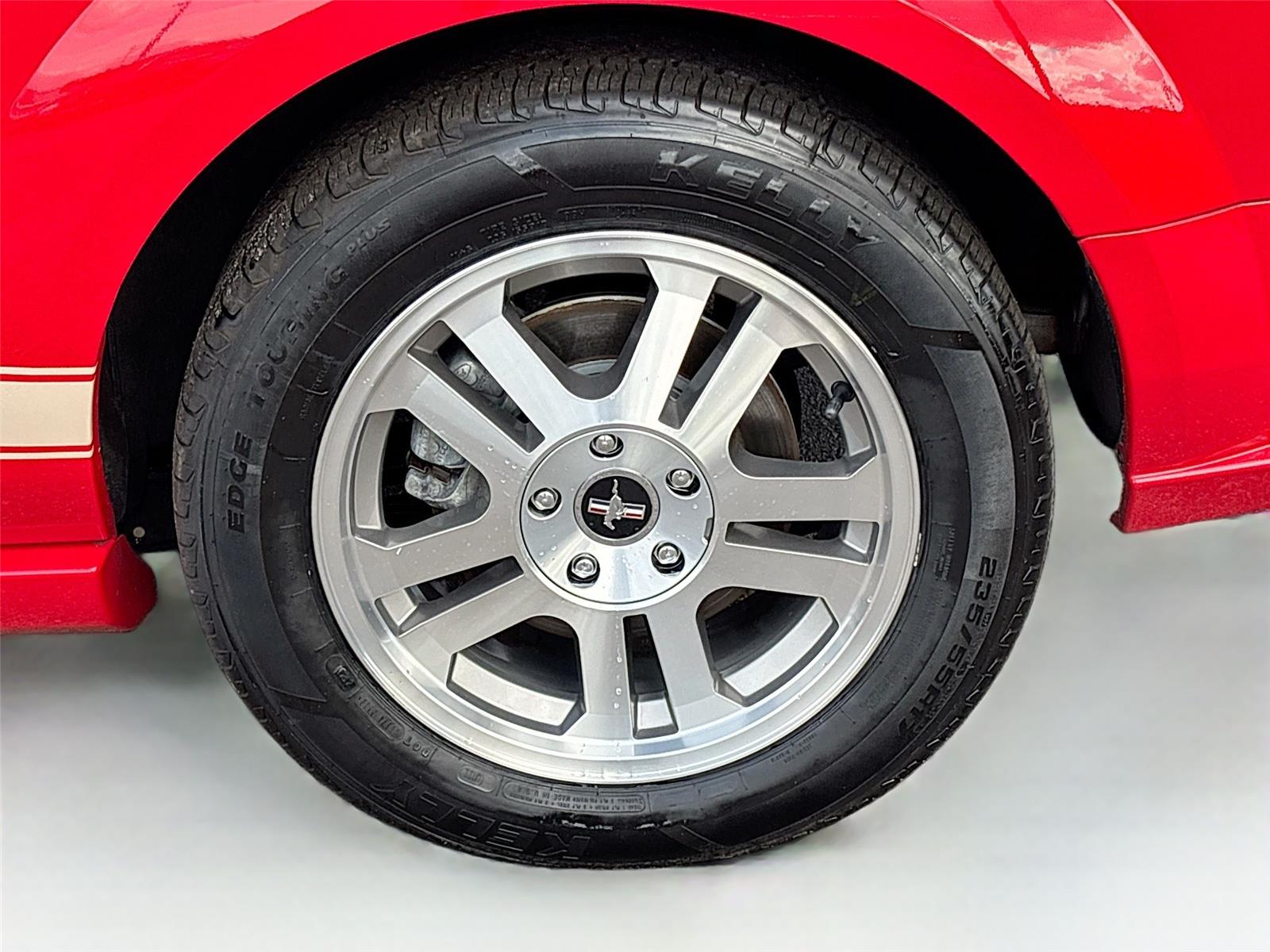 2005 FORD MUSTANG GT