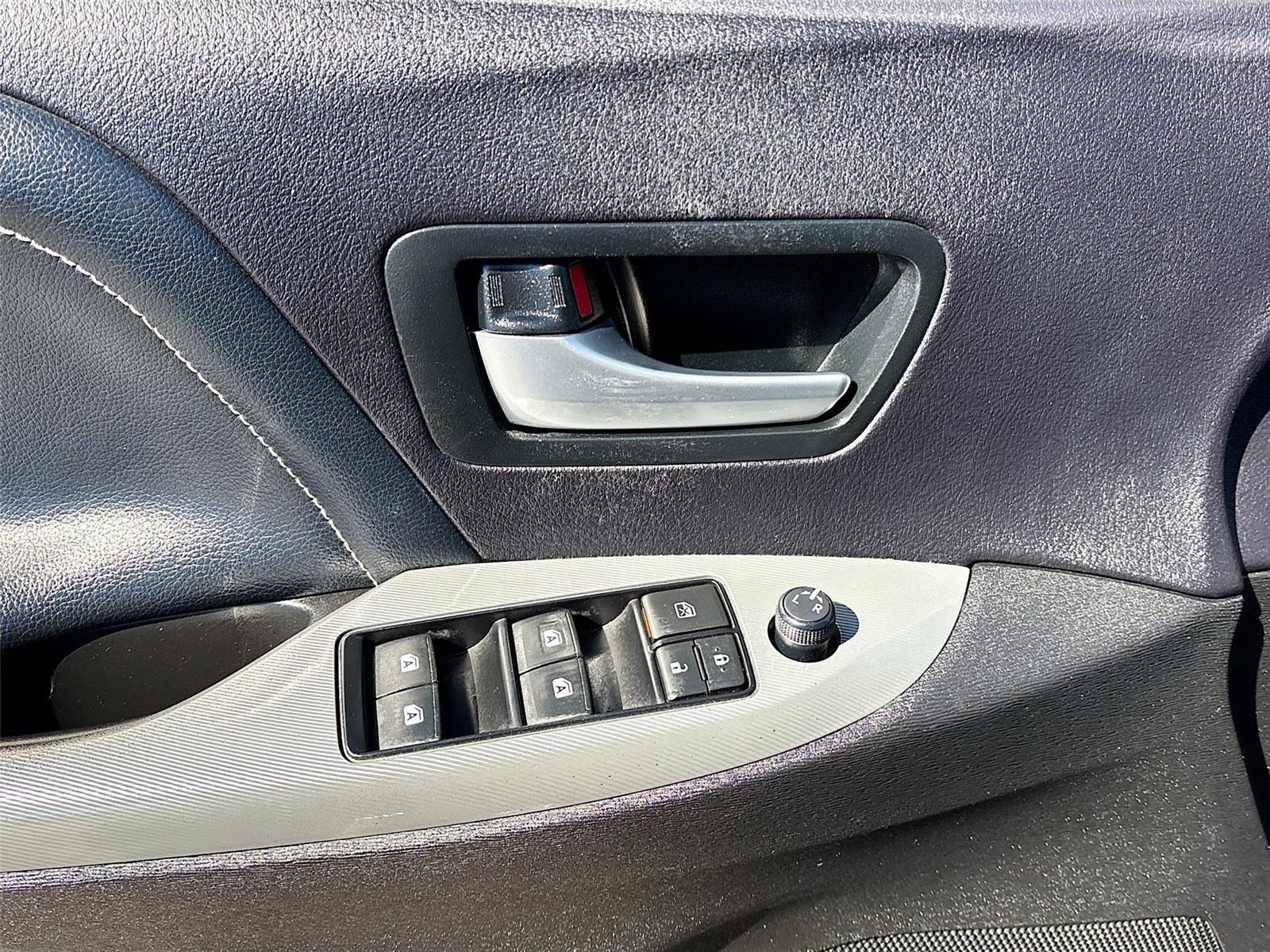 2017 Toyota Sienna SE 8-Passenger