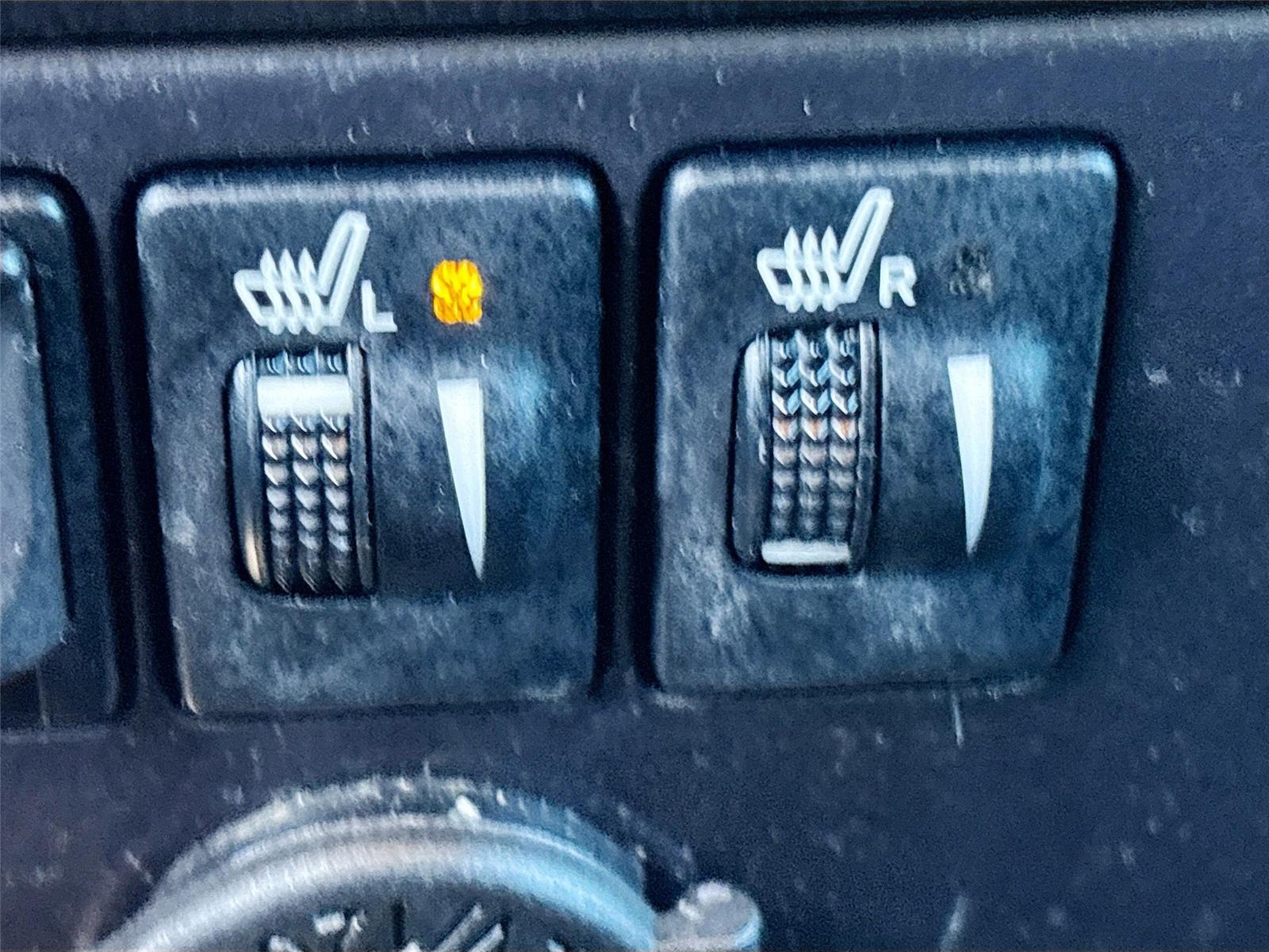 2017 Toyota Sienna SE 8-Passenger