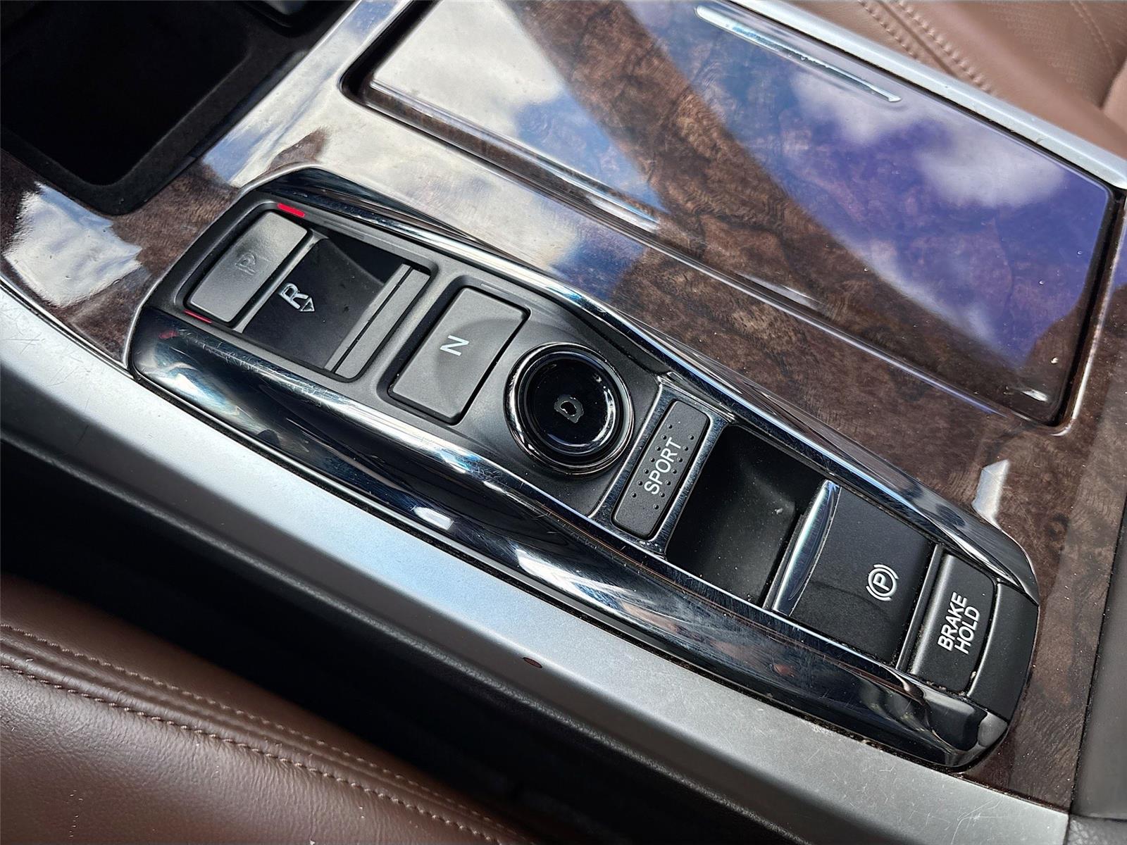 2018 Acura RLX w/Tech