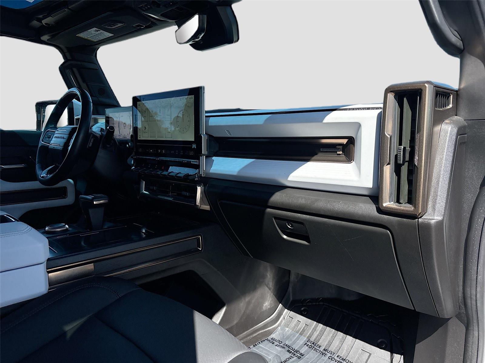 2023 GMC HUMMER PICKUP 3