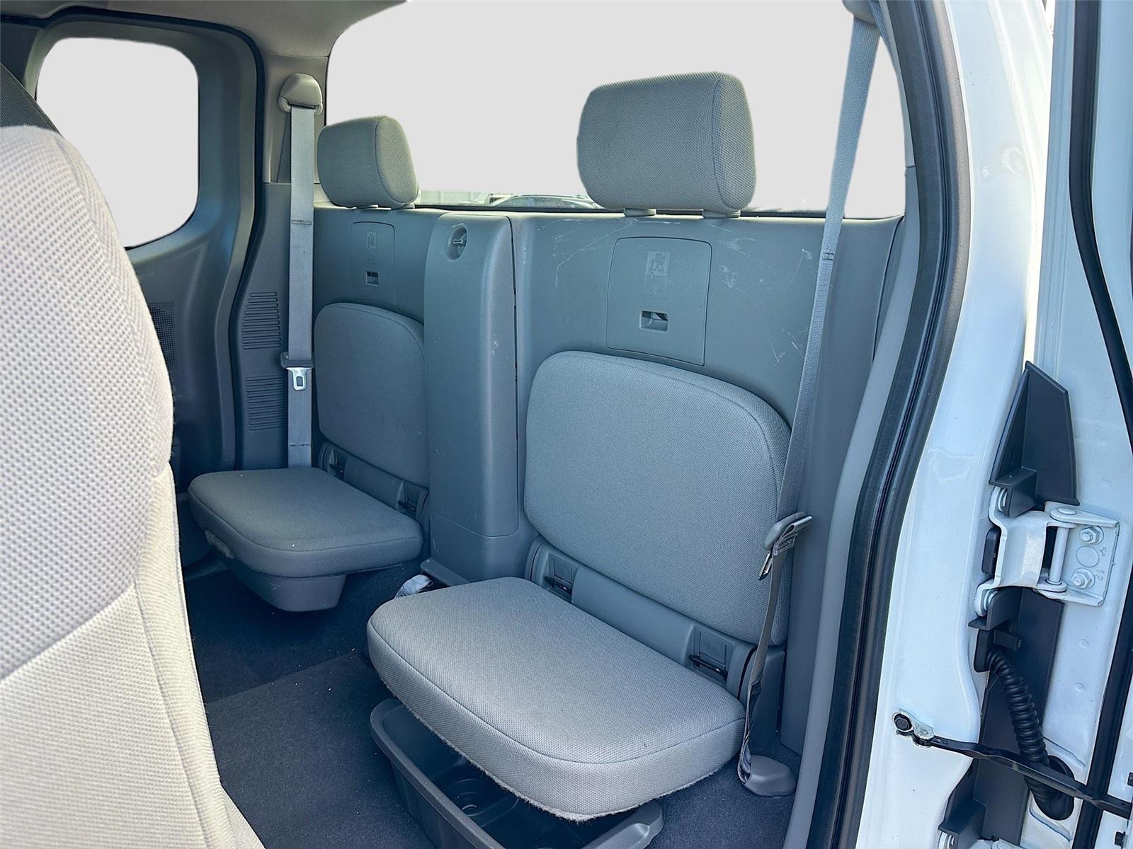 2021 Nissan Frontier S