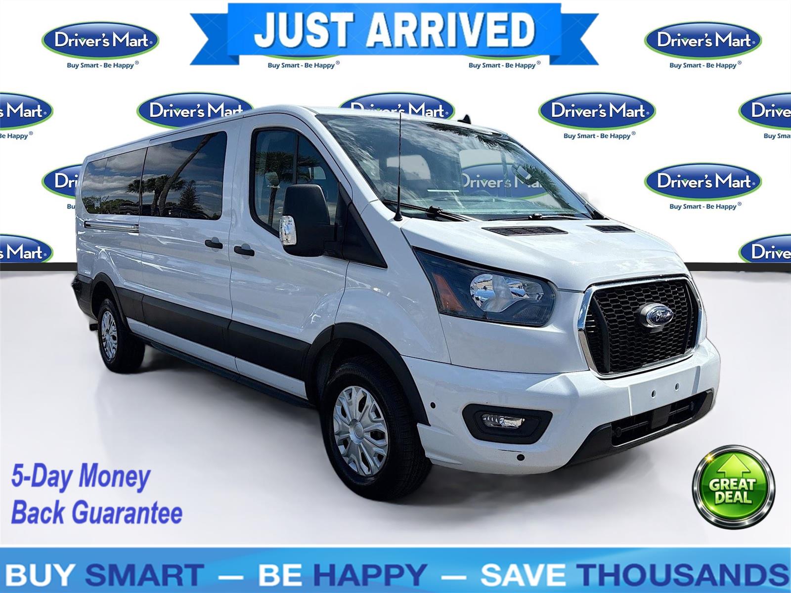 2024 Ford Transit Passenger Wagon XLT