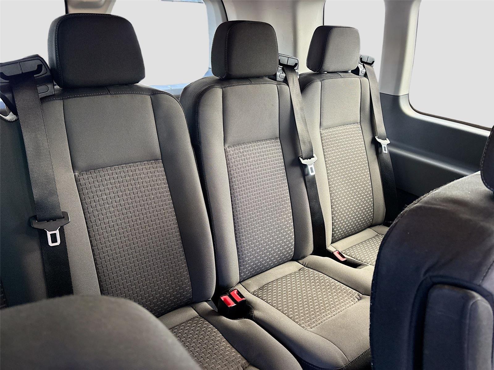 2024 Ford Transit Passenger Wagon XLT