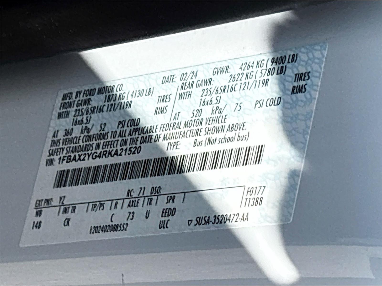 2024 Ford Transit Passenger Wagon XLT