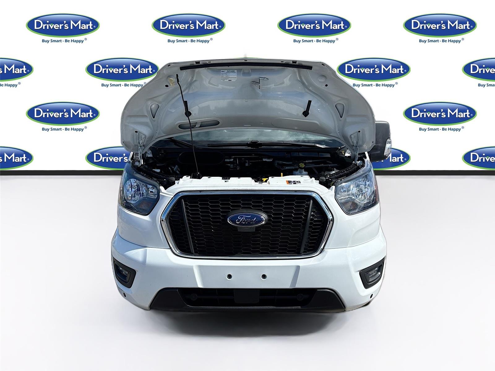 2024 Ford Transit Passenger Wagon XLT