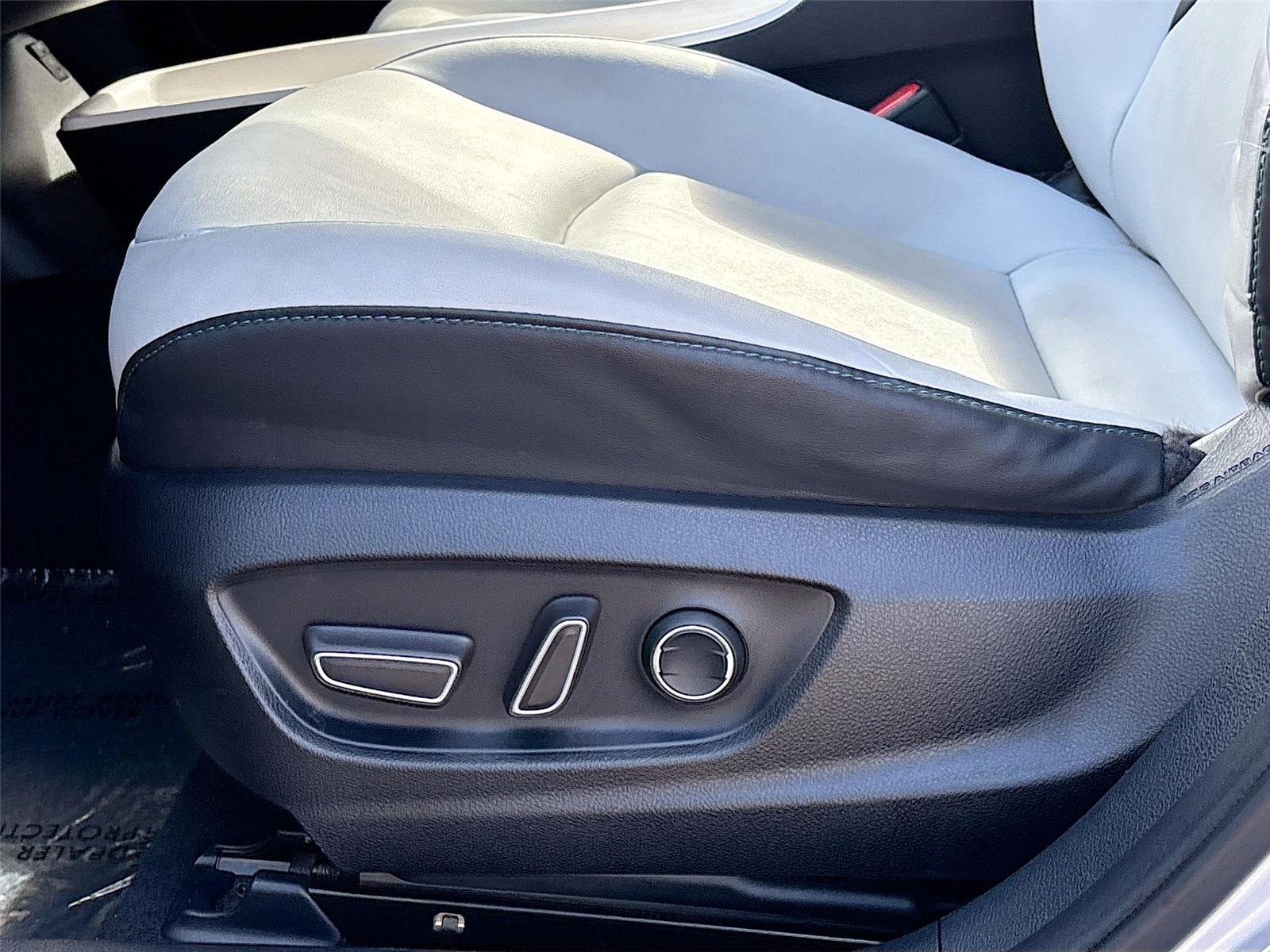 2016 Toyota Prius Two Eco