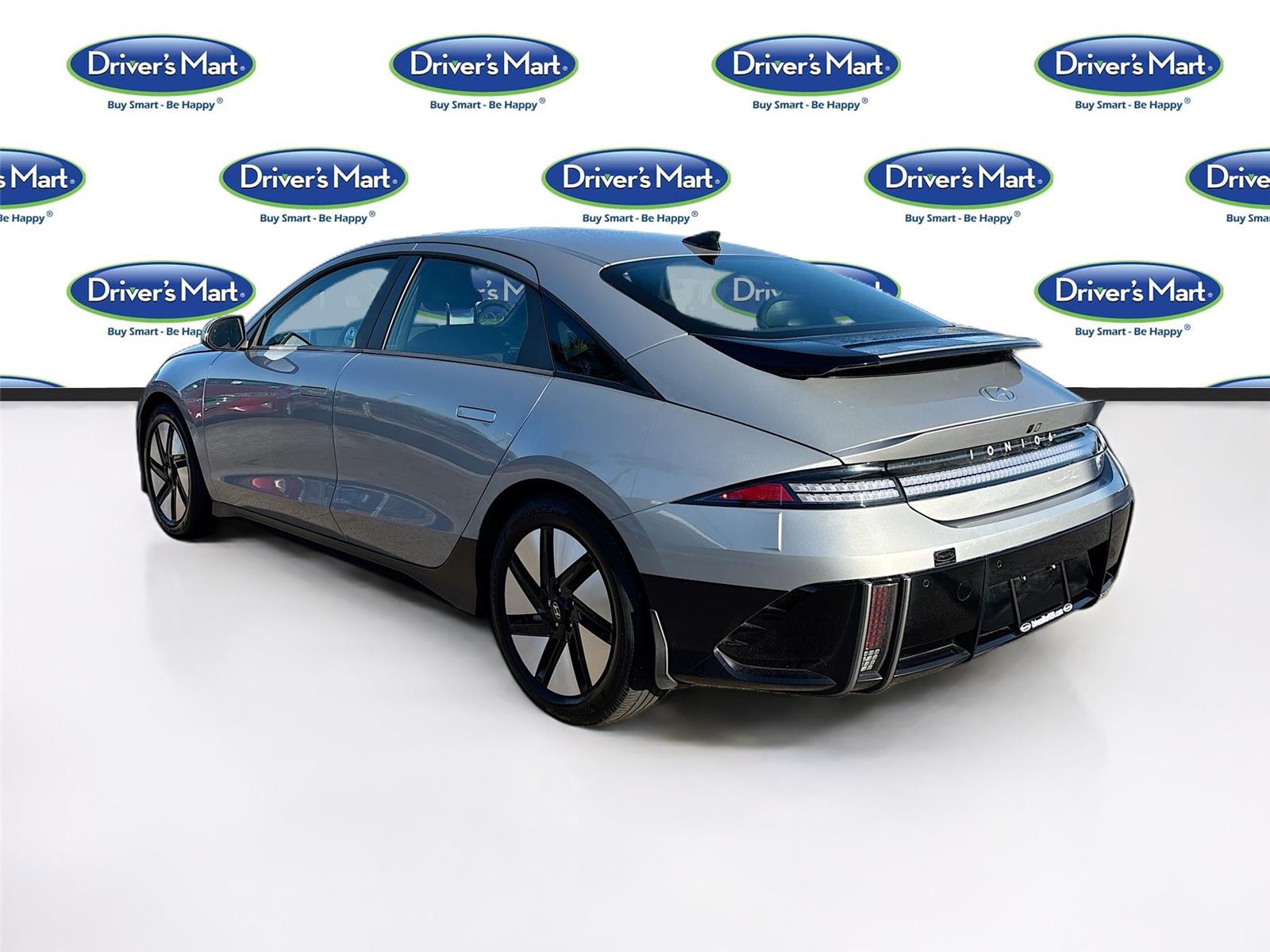 2024 Hyundai IONIQ 6 SE