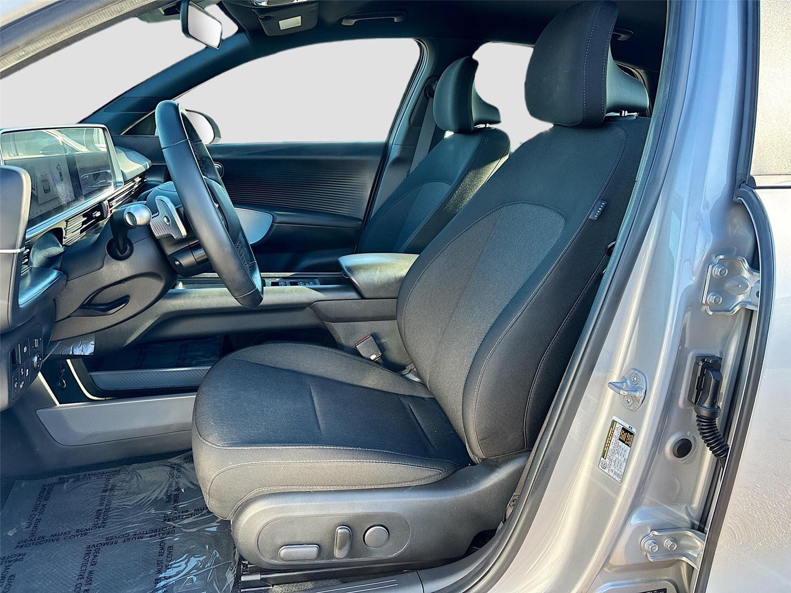 2024 Hyundai IONIQ 6 SE