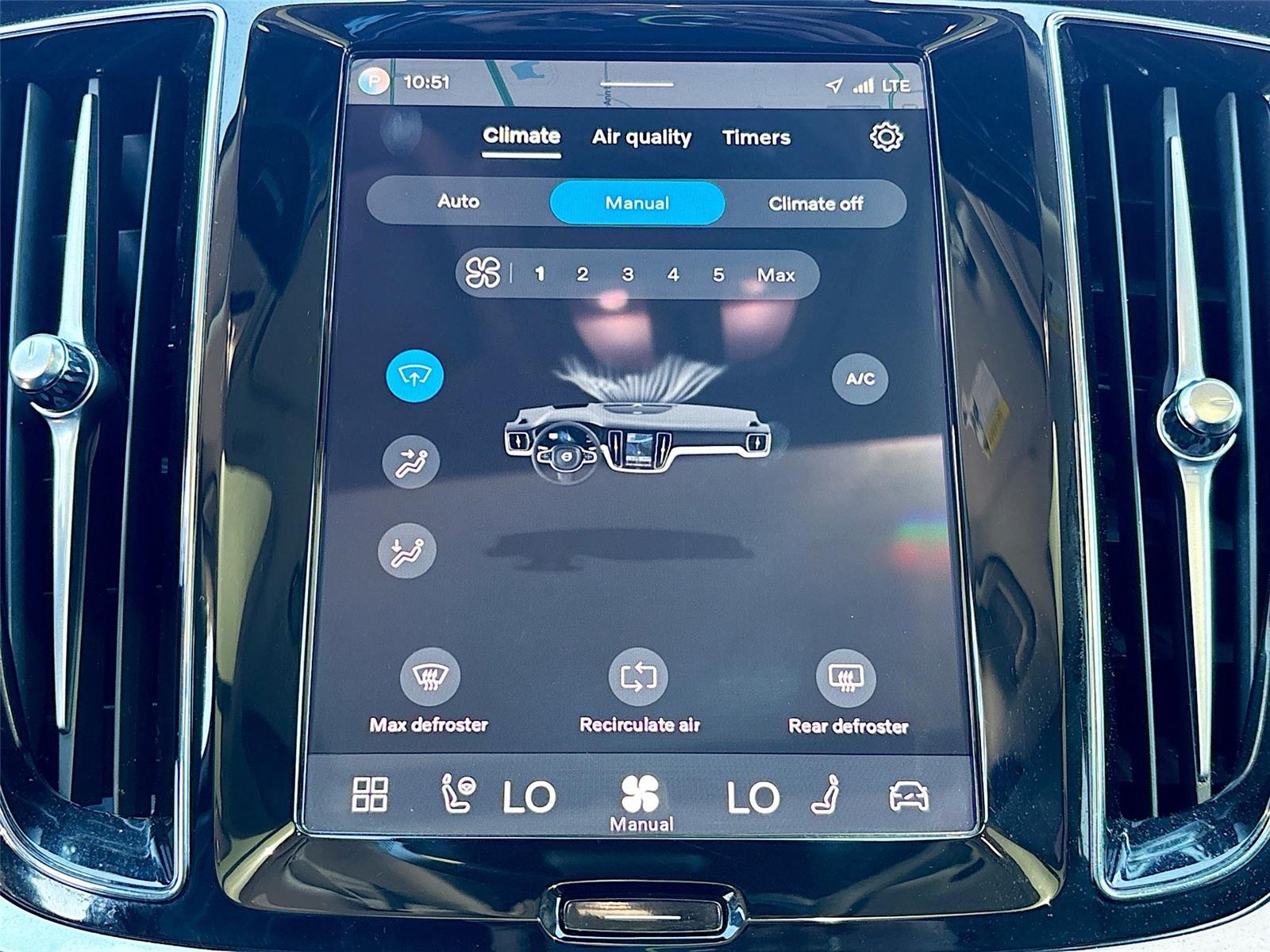 2025 VOLVO V60 CROSS COUNT