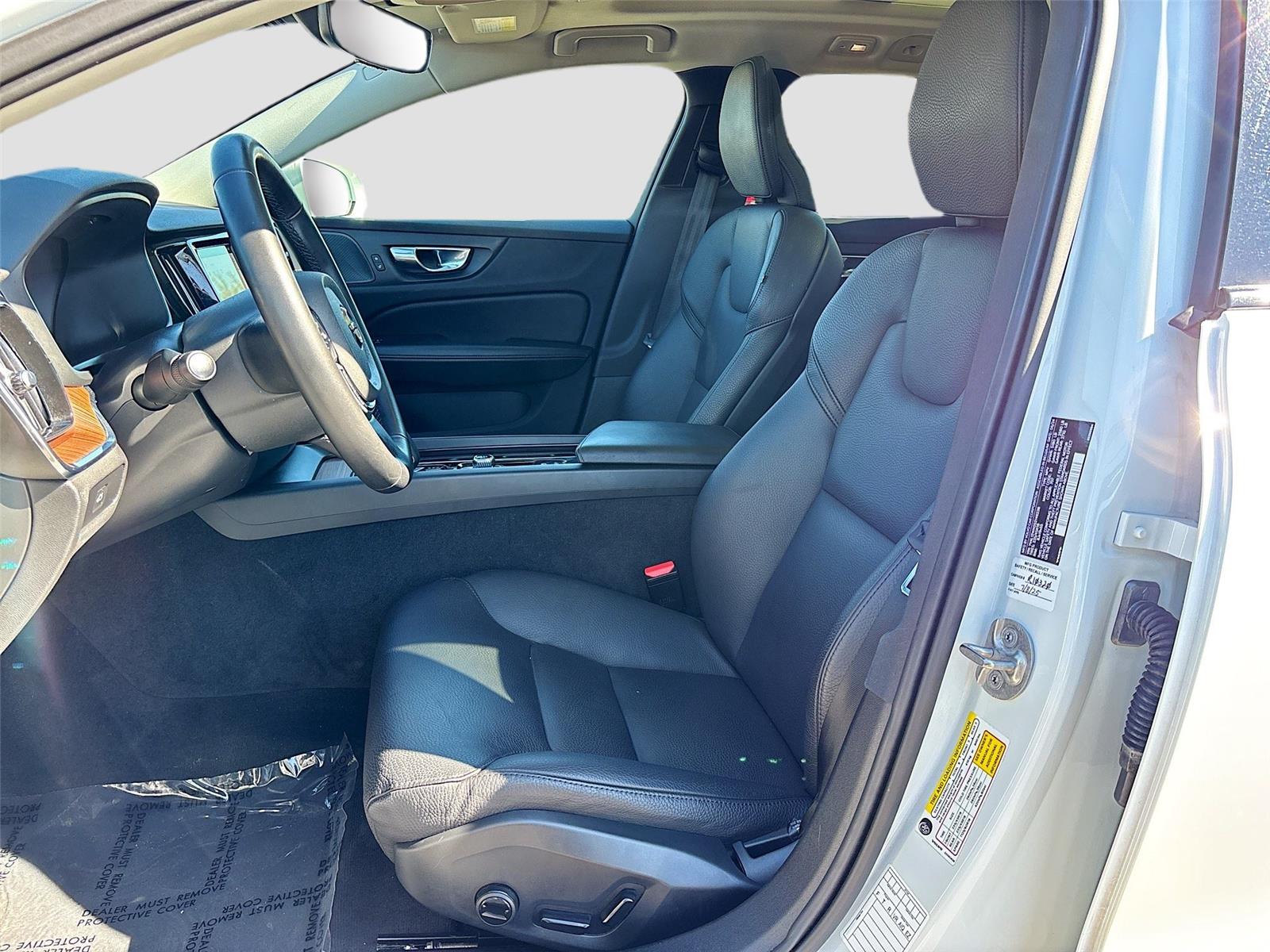 2025 VOLVO V60 CROSS COUNT