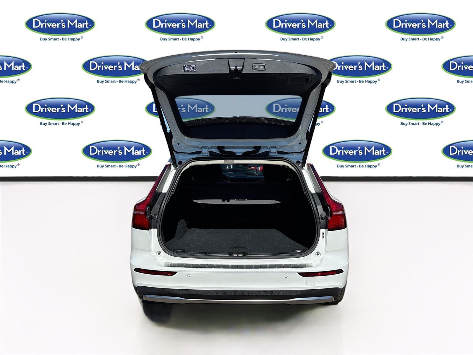 2025 VOLVO V60 CROSS COUNT