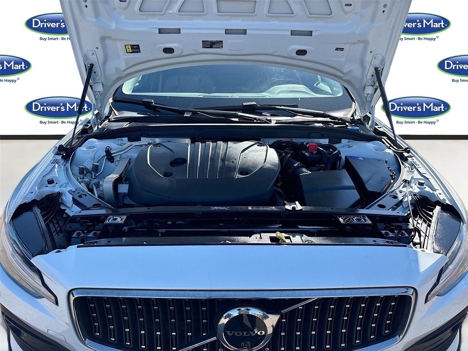 2025 VOLVO V60 CROSS COUNT