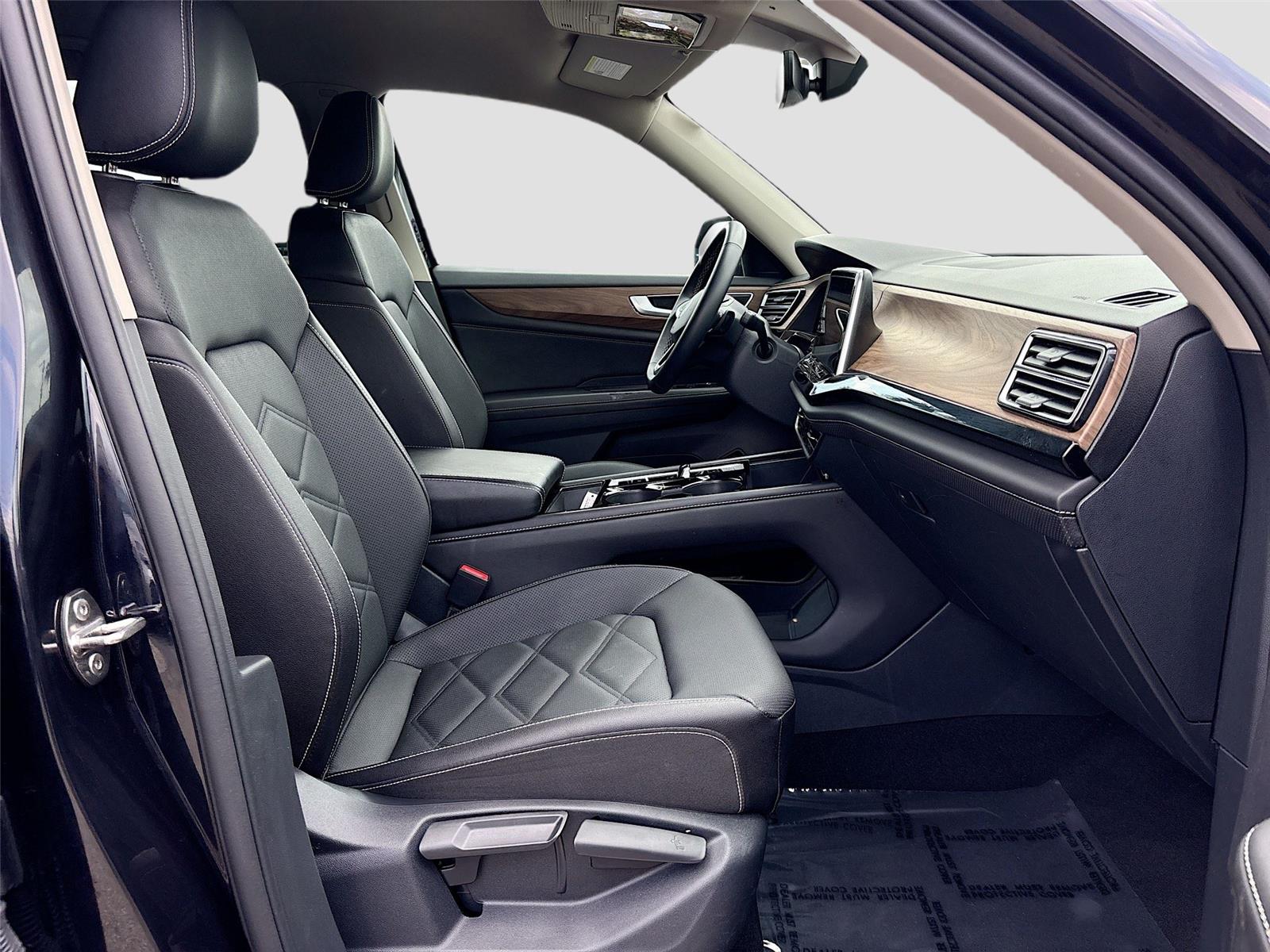 2025 VOLKSWAGEN ATLAS SE